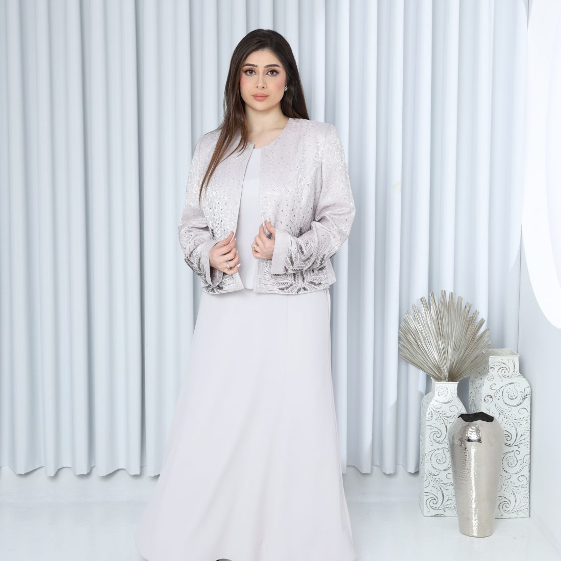 بدلة تركية رسمية ثلاث قطع و الجاكت مطرز